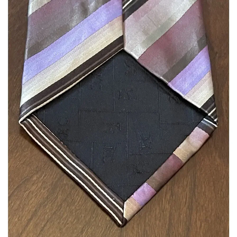 Kenneth Cole Hand Made 100% Imported Silk Men’s Neck Tie Made In China - Picture 2 of 9